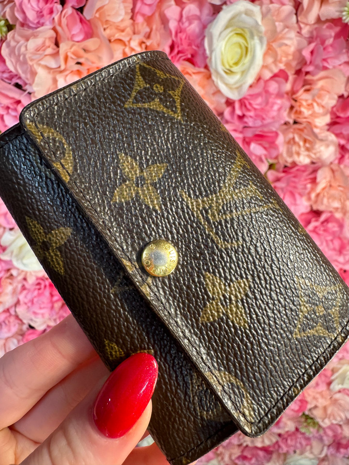 Louis Vuitton Monogram 6 Key Holder