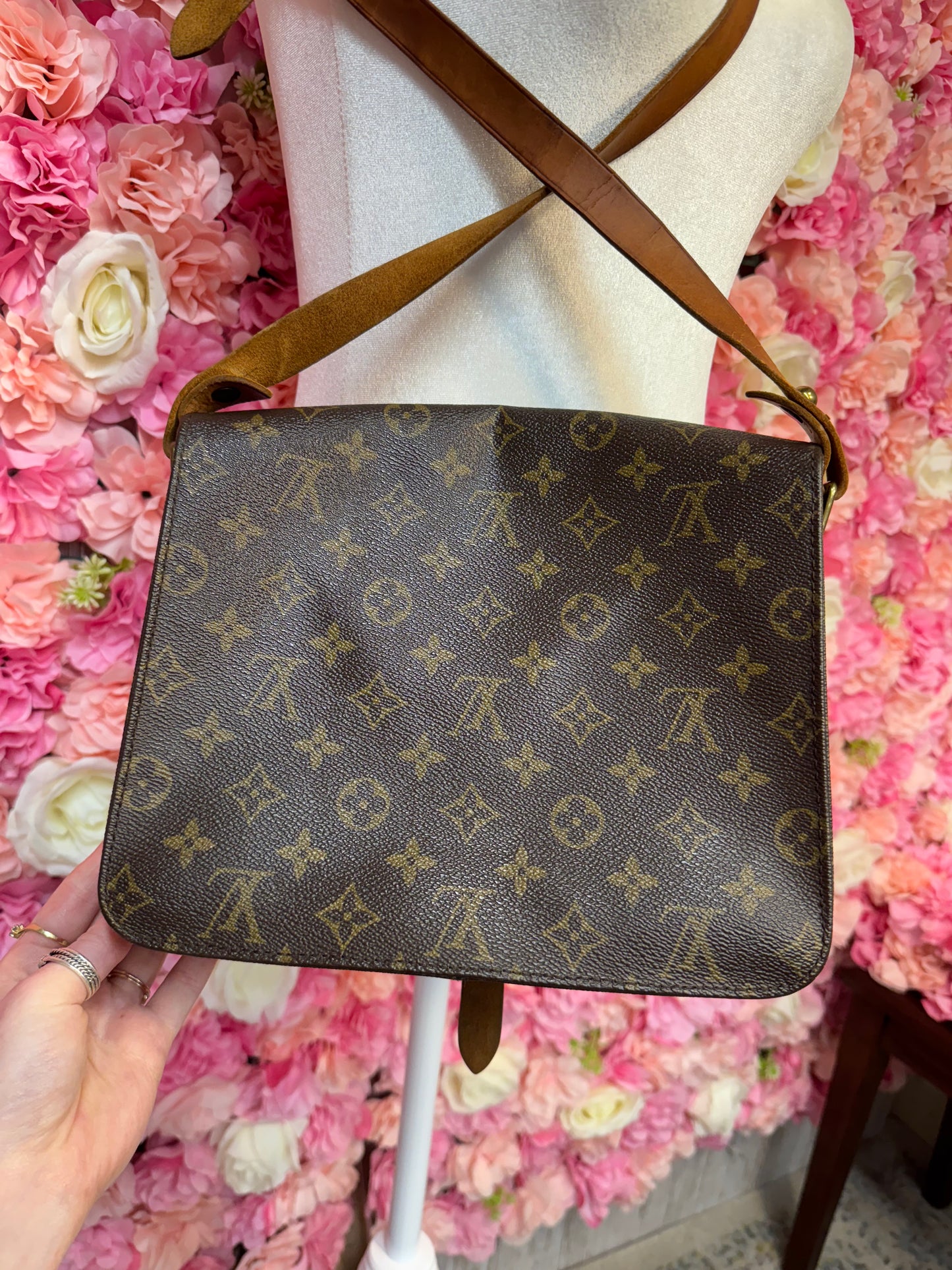 Louis Vuitton Cartouchiere