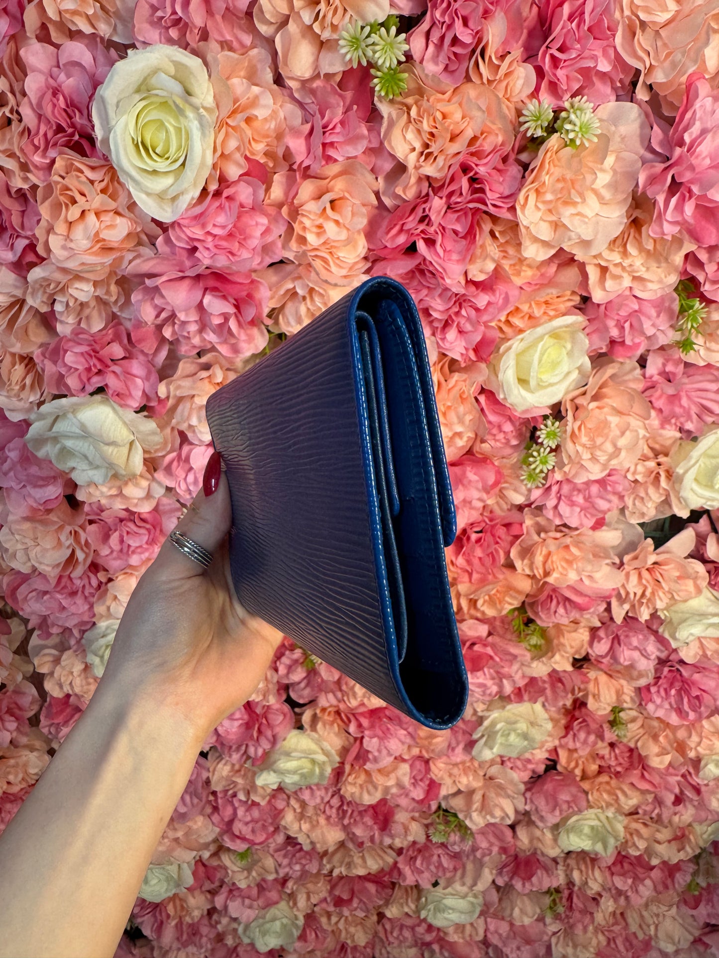 Blue Epi Louis Vuitton Sarah Wallet
