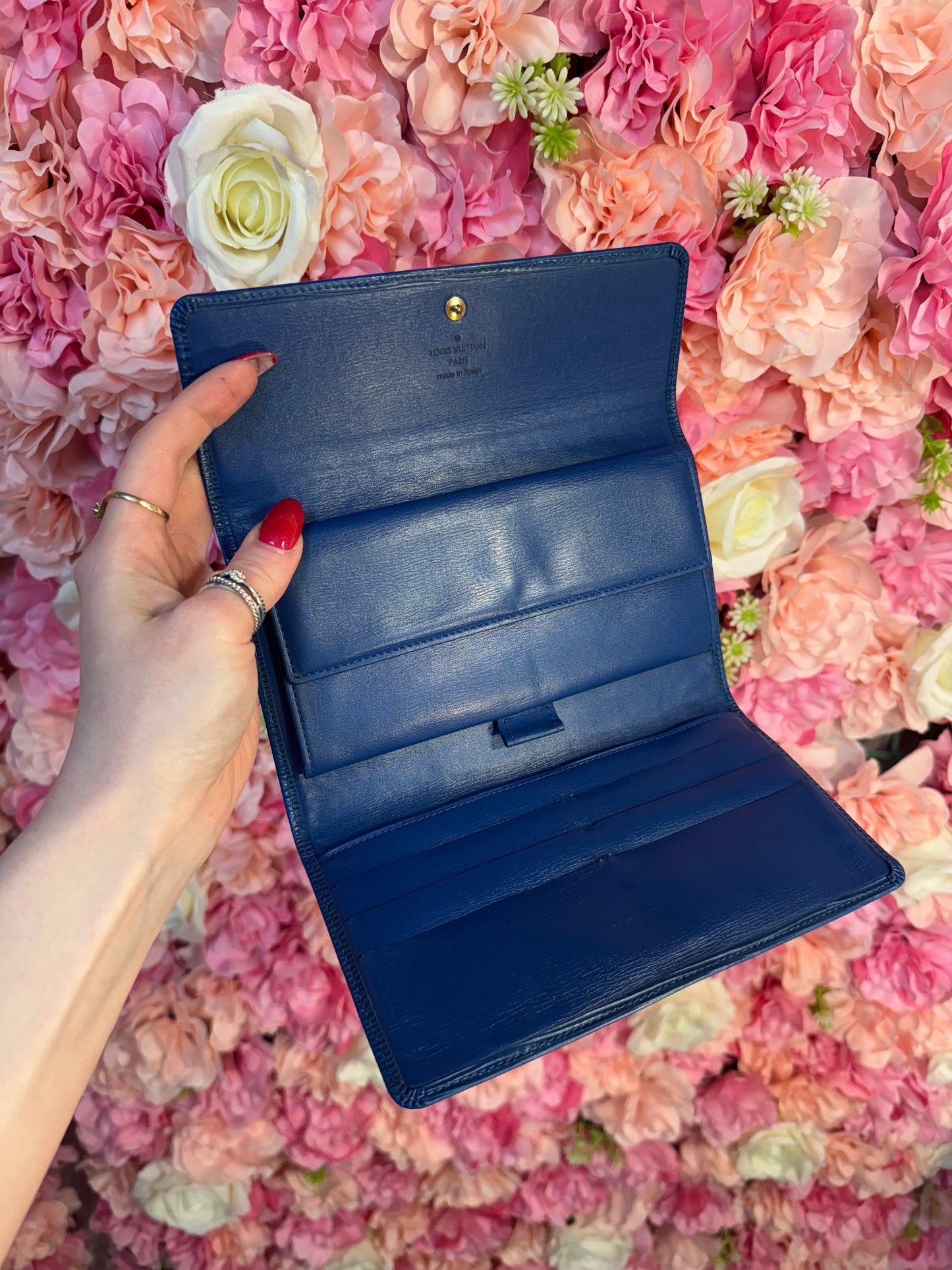 Blue Epi Louis Vuitton Sarah Wallet