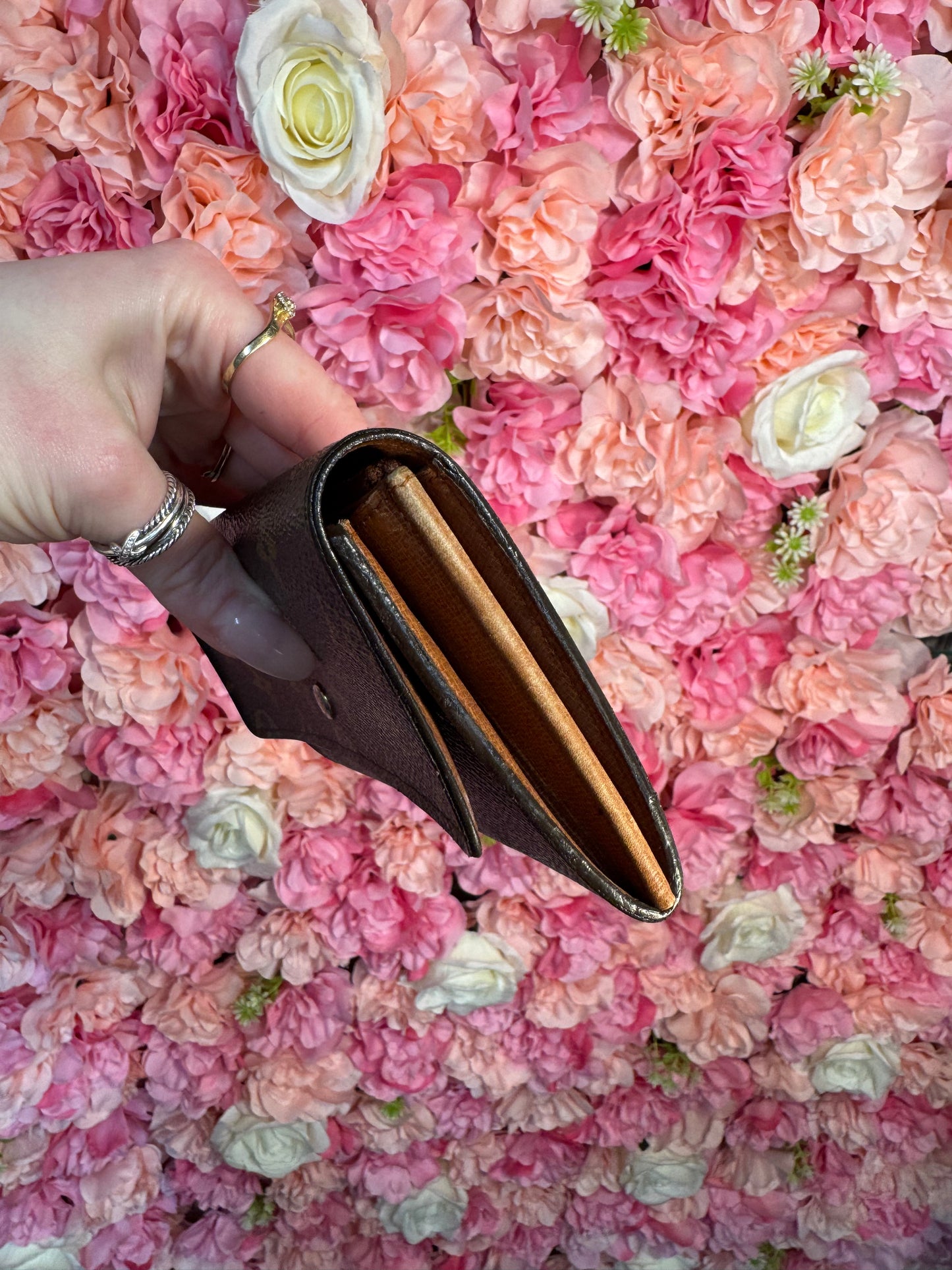Louis Vuitton Sarah Wallet