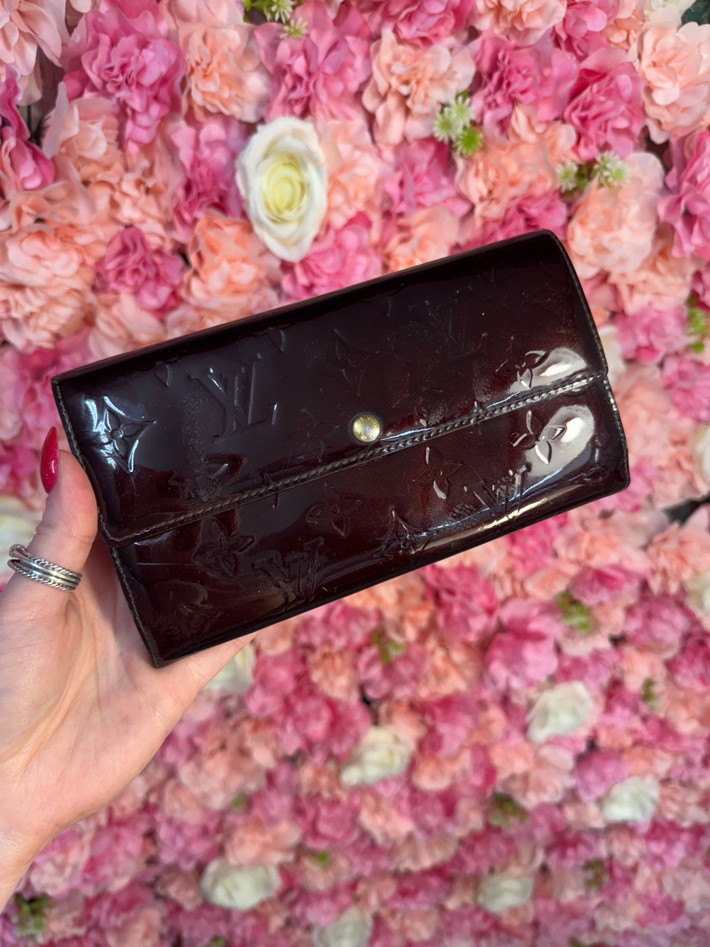 Louis Vuitton Oxblood/Deep Brown Sarah Wallet