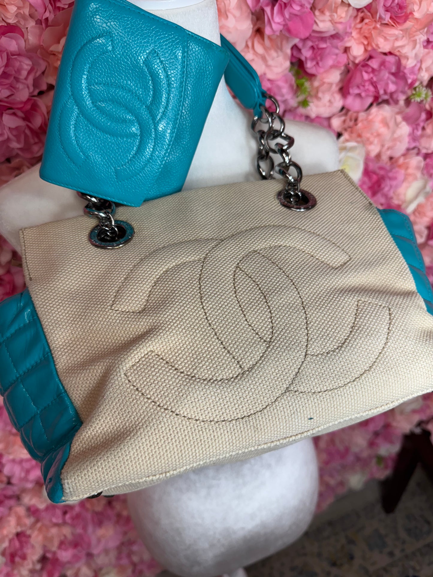 Blue Beach Theme Chanel Canvas Bag With Matching Wallet