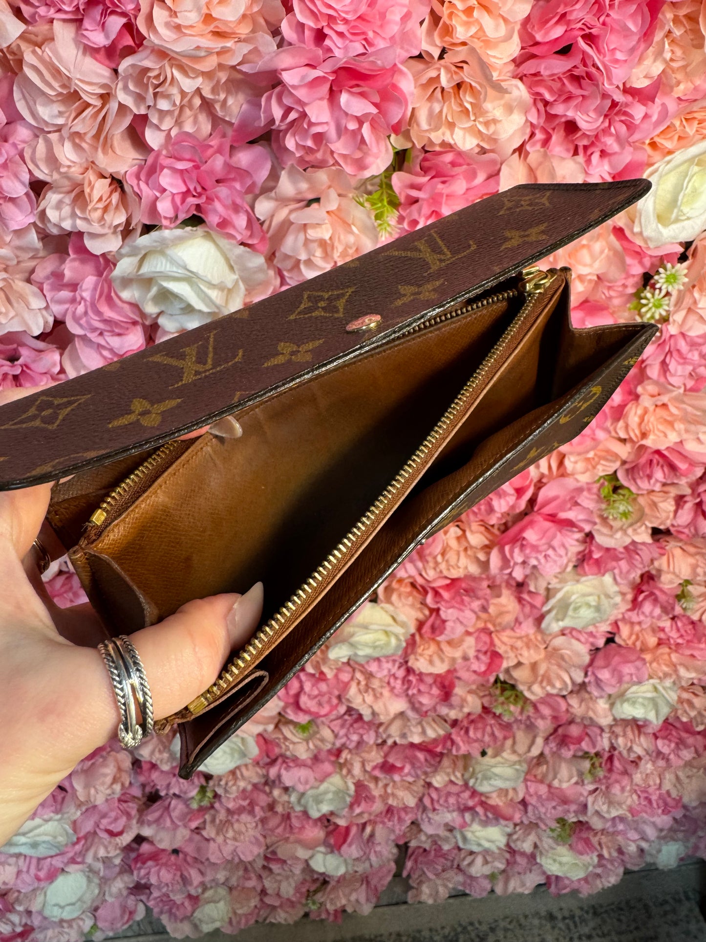 Louis Vuitton Sarah Wallet