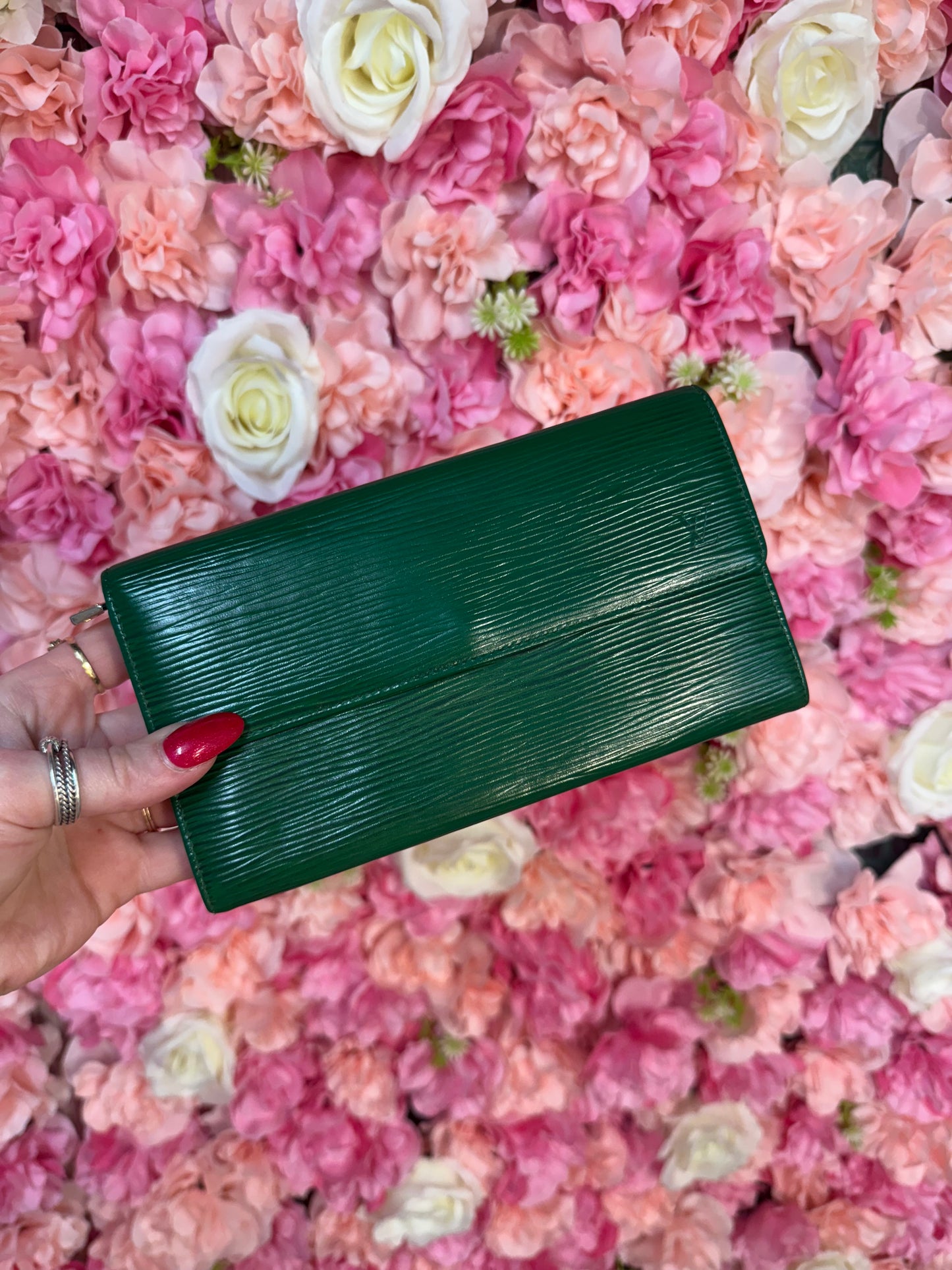 Green Louis Vuitton Sarah Epi Wallet
