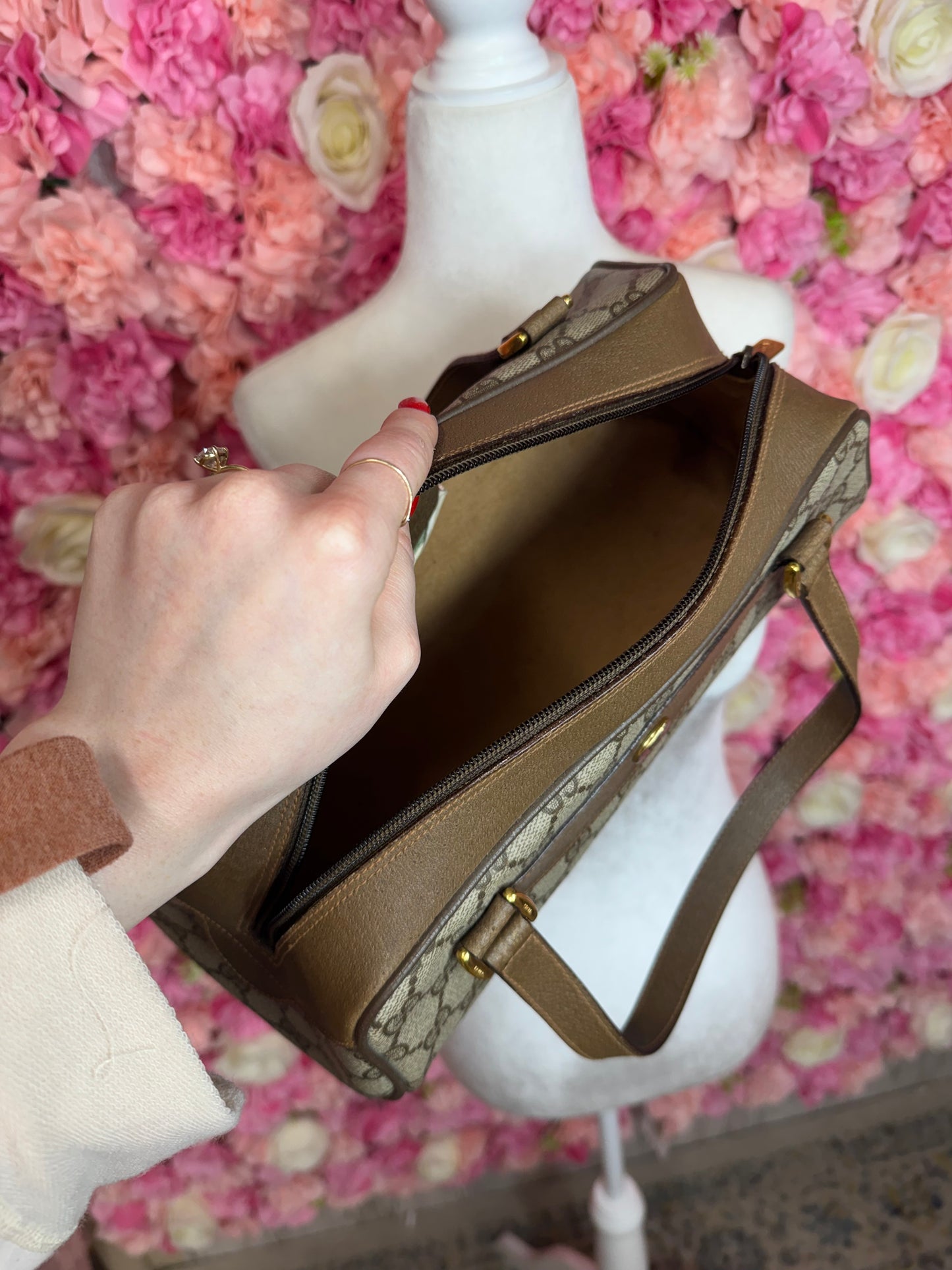 Vintage Gucci Barrel Purse