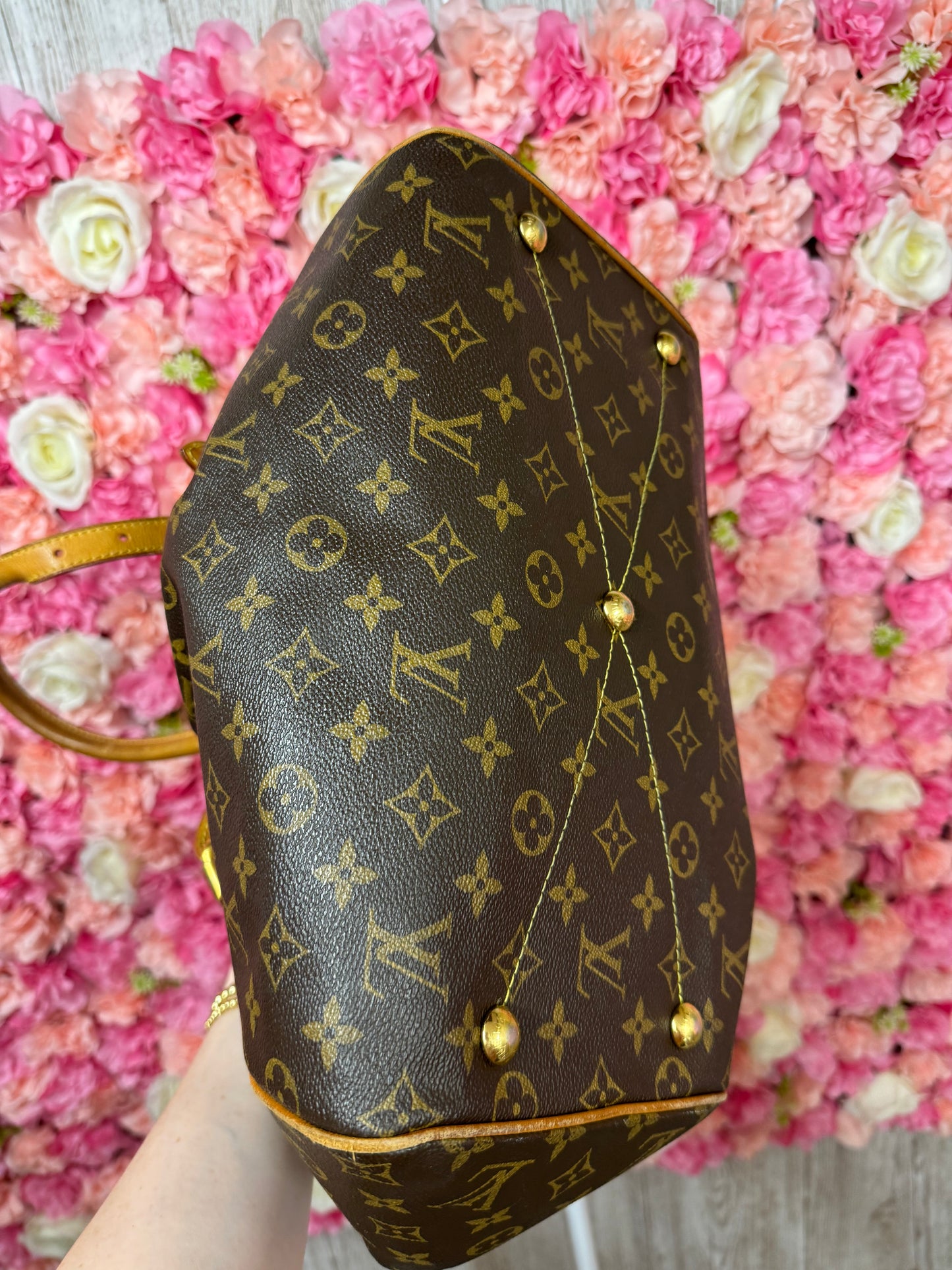 Louis Vuitton Tivoli GM Monogram