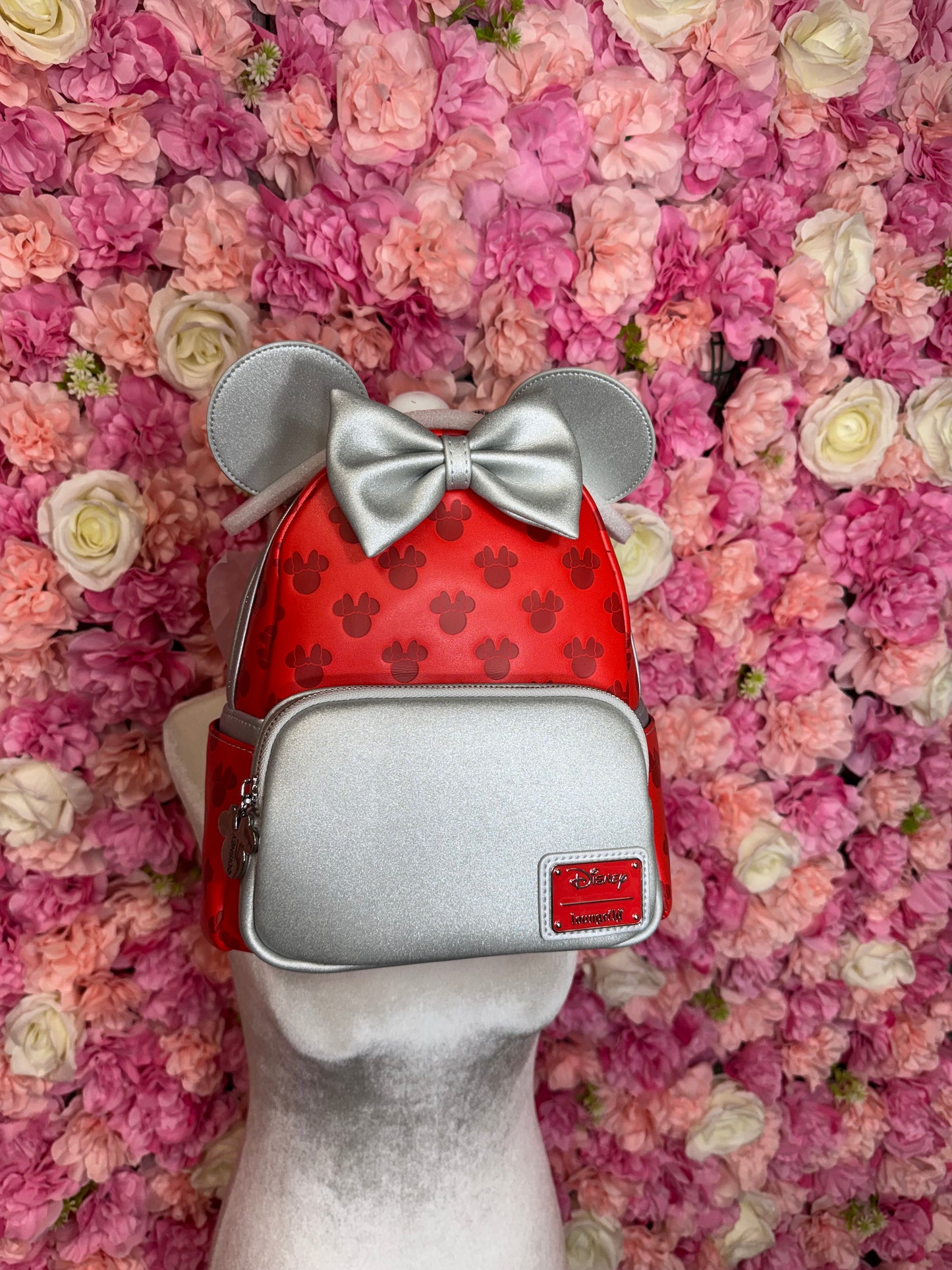 NWT Disney Loungefly Minnie Mouse Backpack Purse