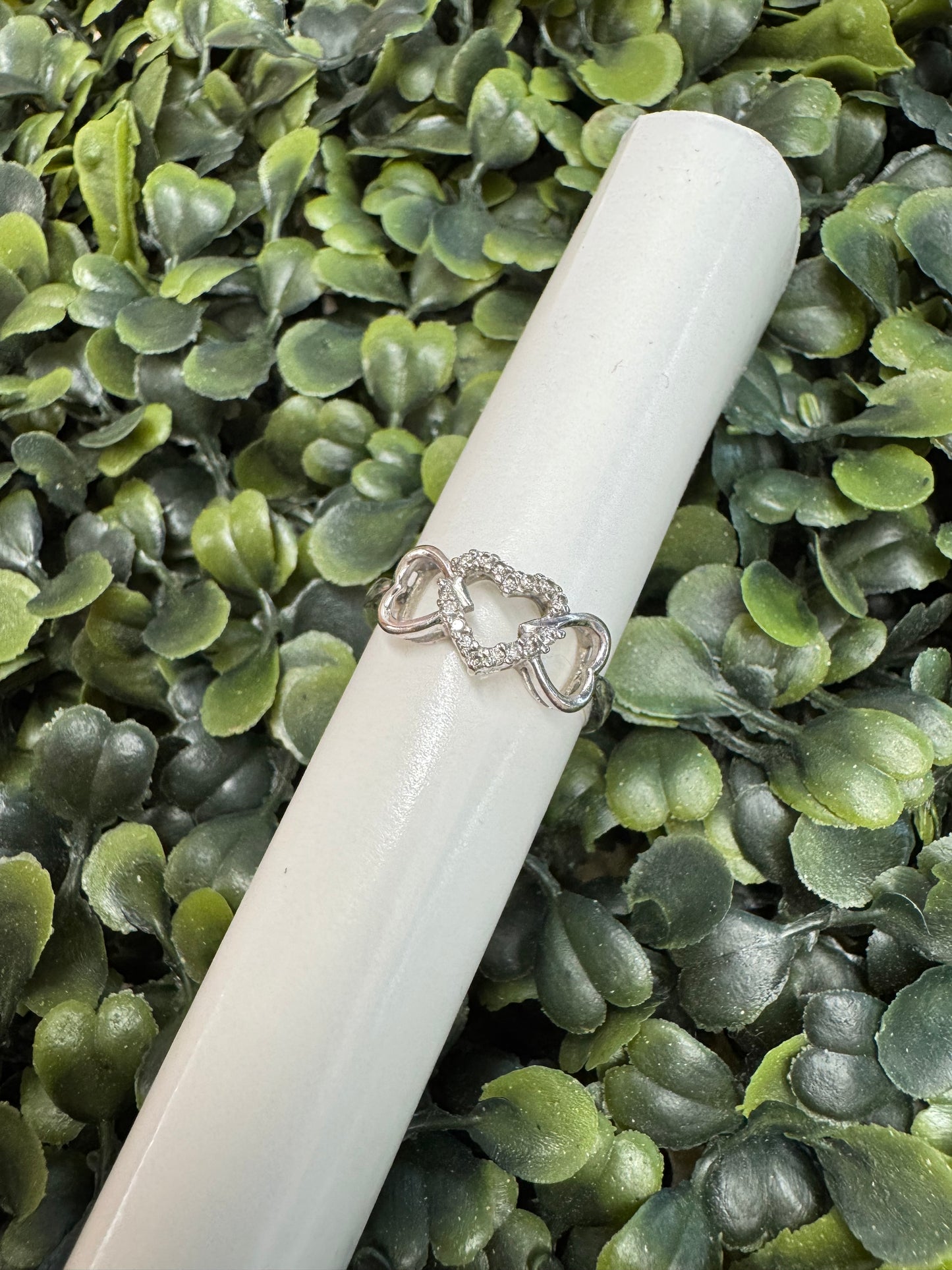 10K Diamond Heart Ring