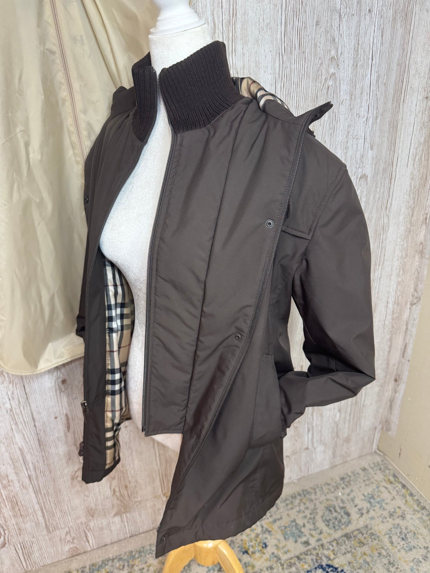 Women’s Hooded Burberry Jacket Size Small