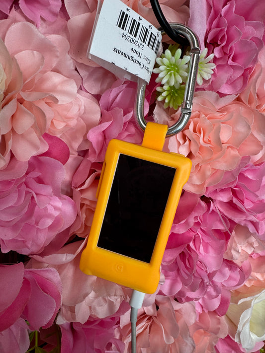 iPod 7th Gen With Case & Charging Cord