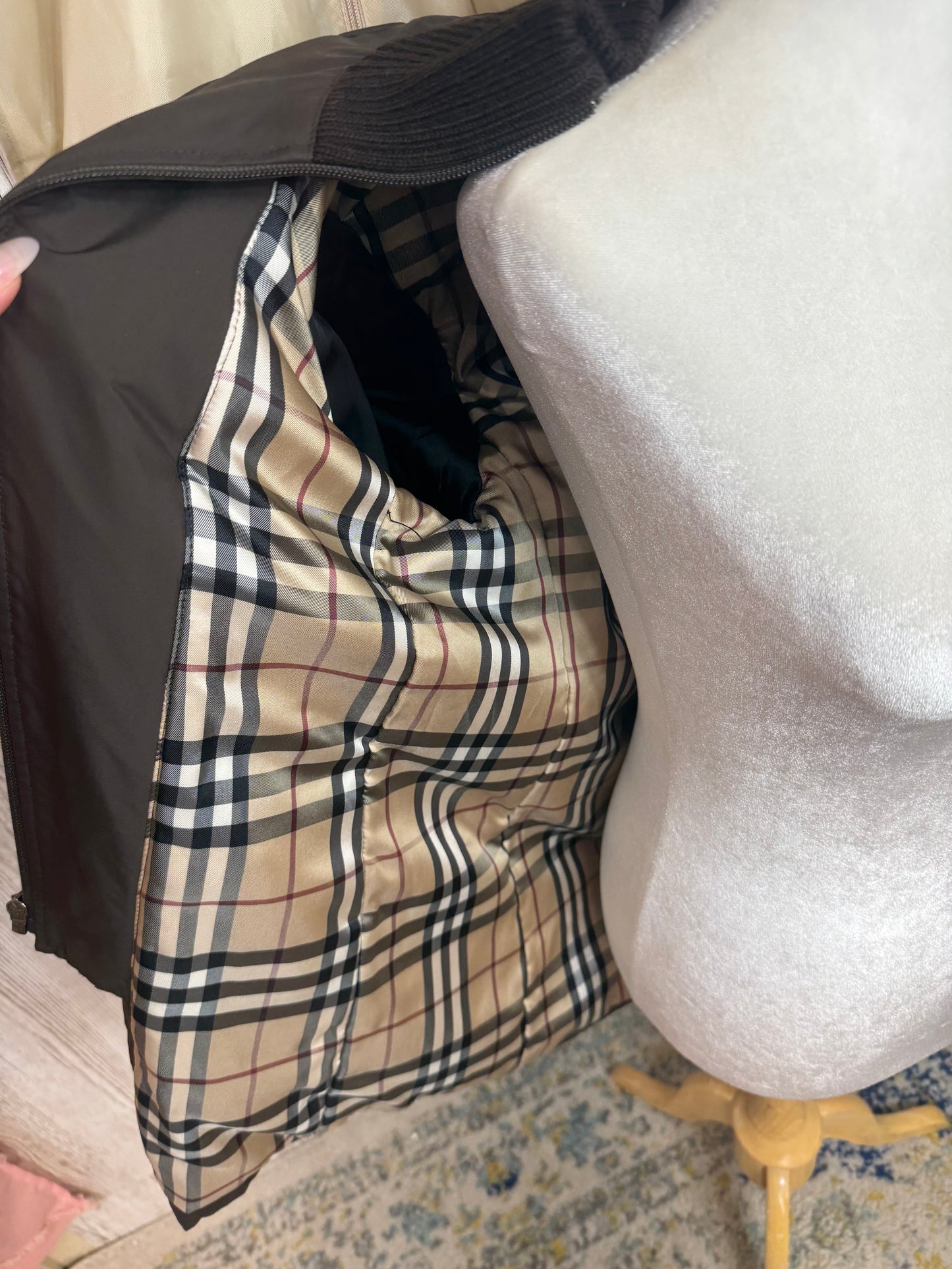 Women’s Hooded Burberry Jacket Size Small
