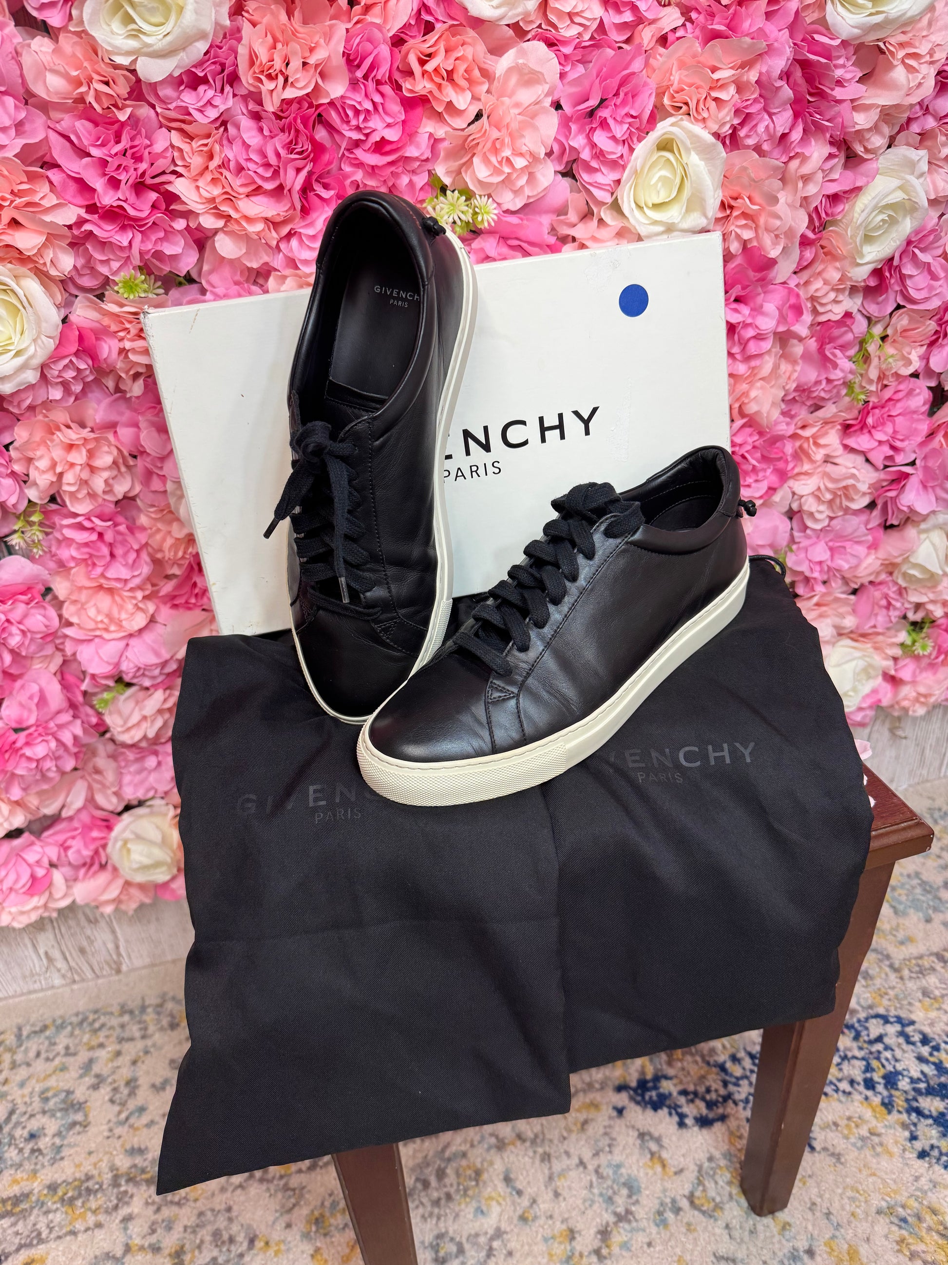 womens dress sneakers black Women's Encore Low Top Sneaker In Black Leather