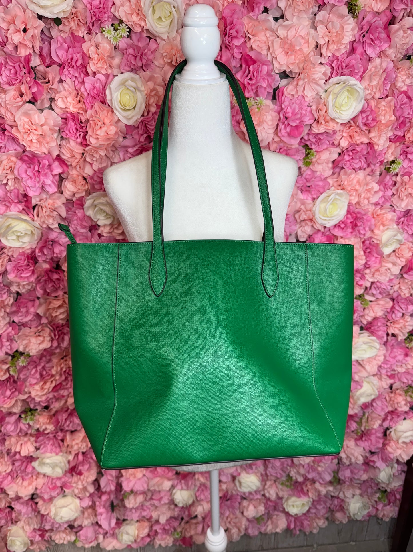 NWOT Green Kate Spade Oversized Bag