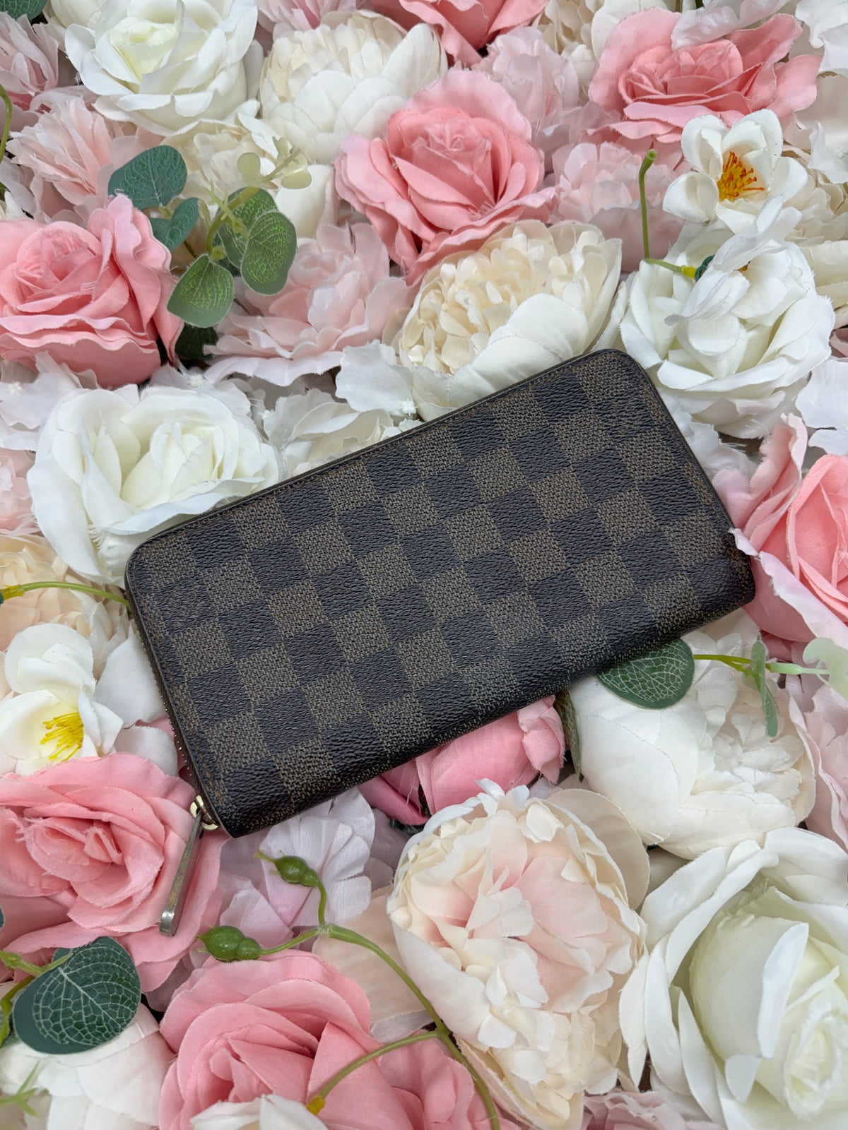 Louis Vuitton Zippy Damier Ebene Wallet