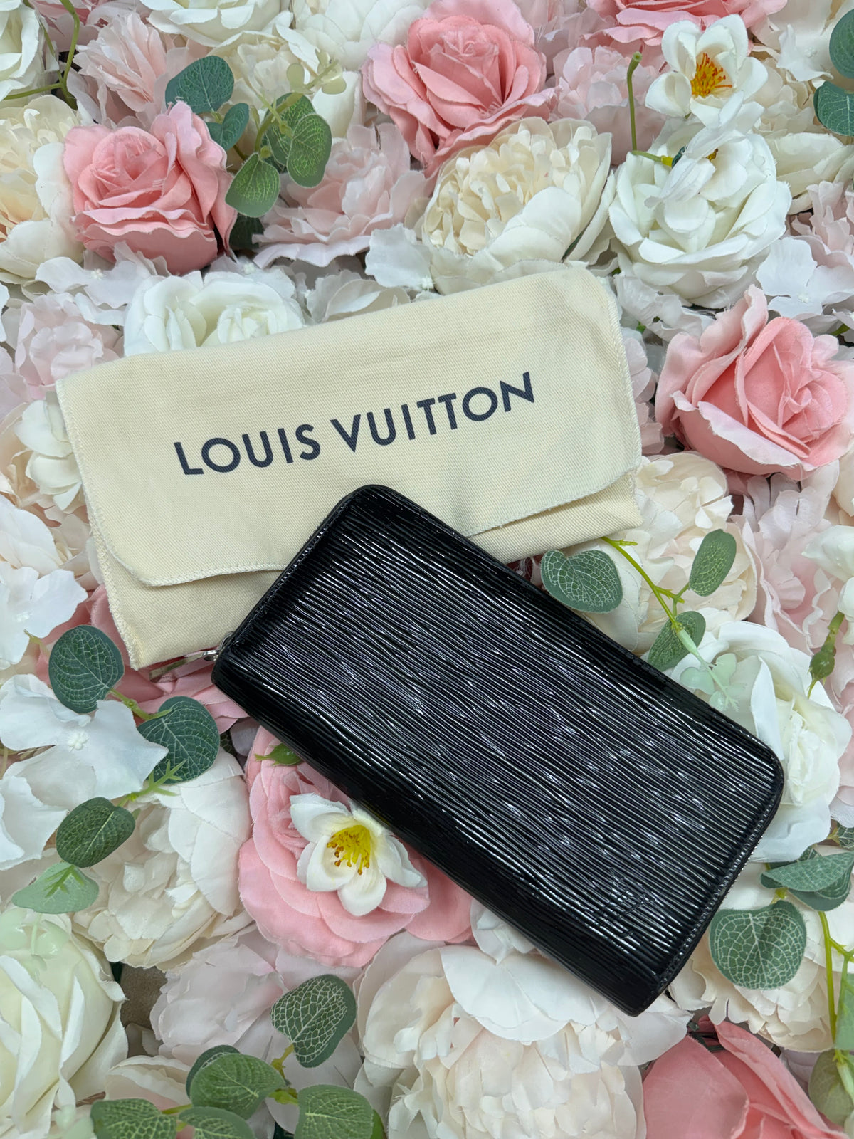 Louis Vuitton Zippu Electric Epi Wallet