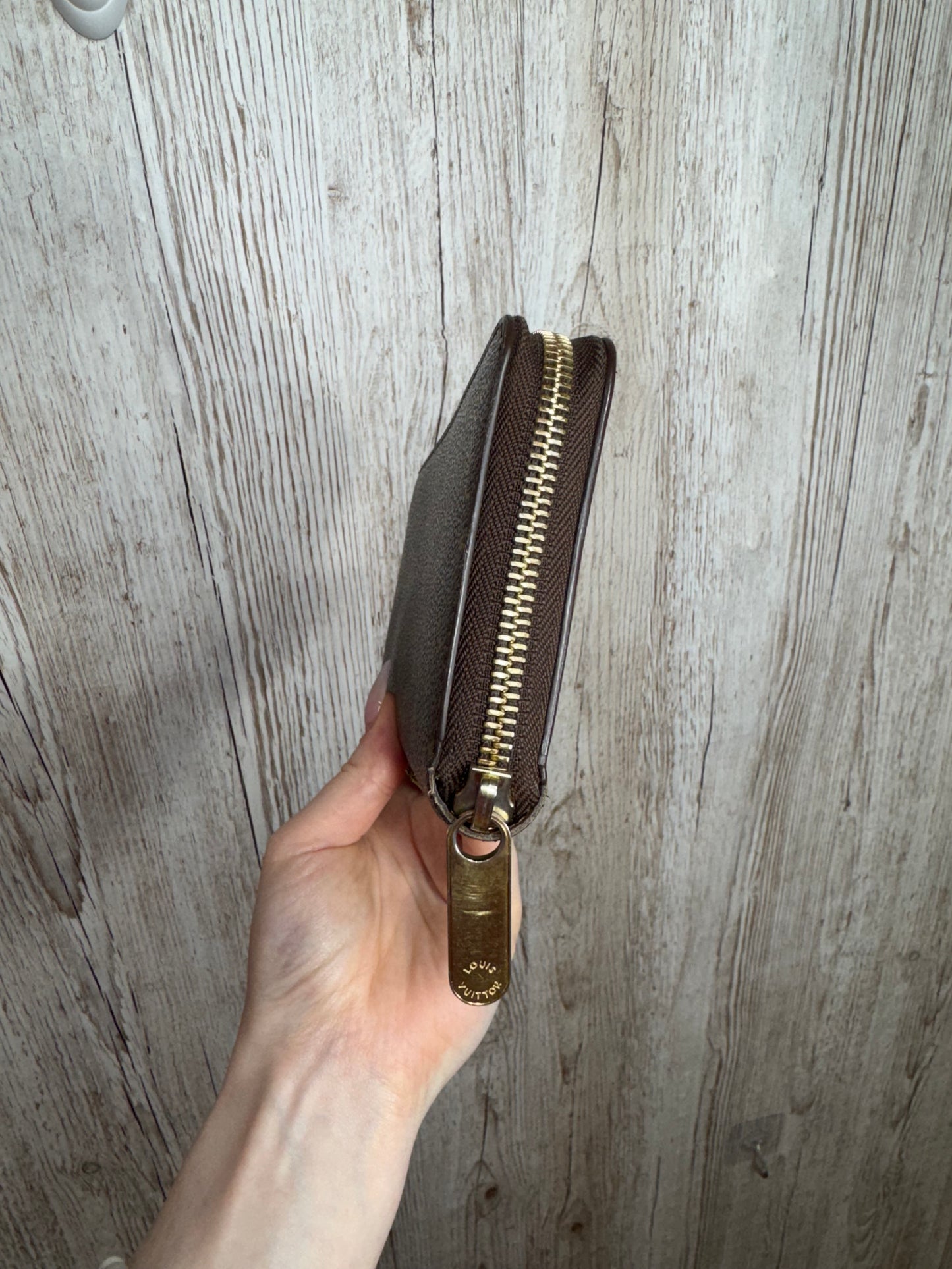 Louis Vuitton Zippy Wallet