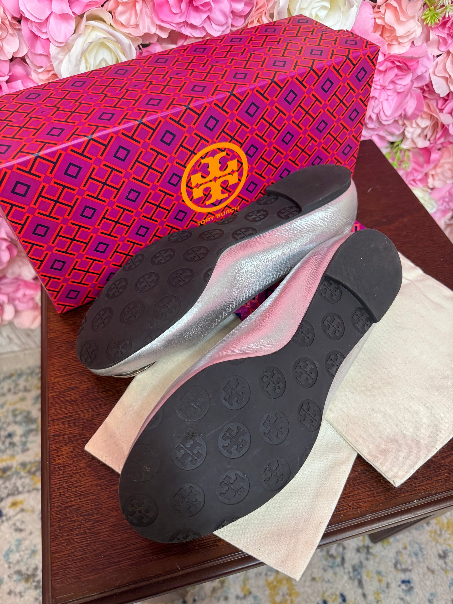 New In Box Tory Burch Minnie Travel Ballet Flat Size 9