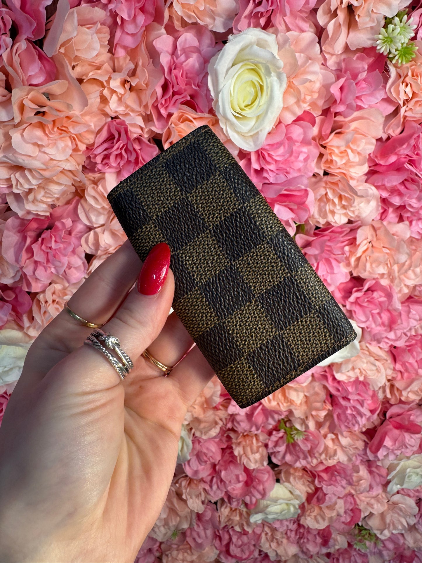 Louis Vuitton Damier 4 Key Holder with sleeper bag