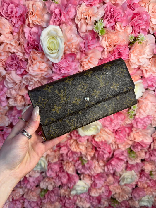 Louis Vuitton Sarah Wallet